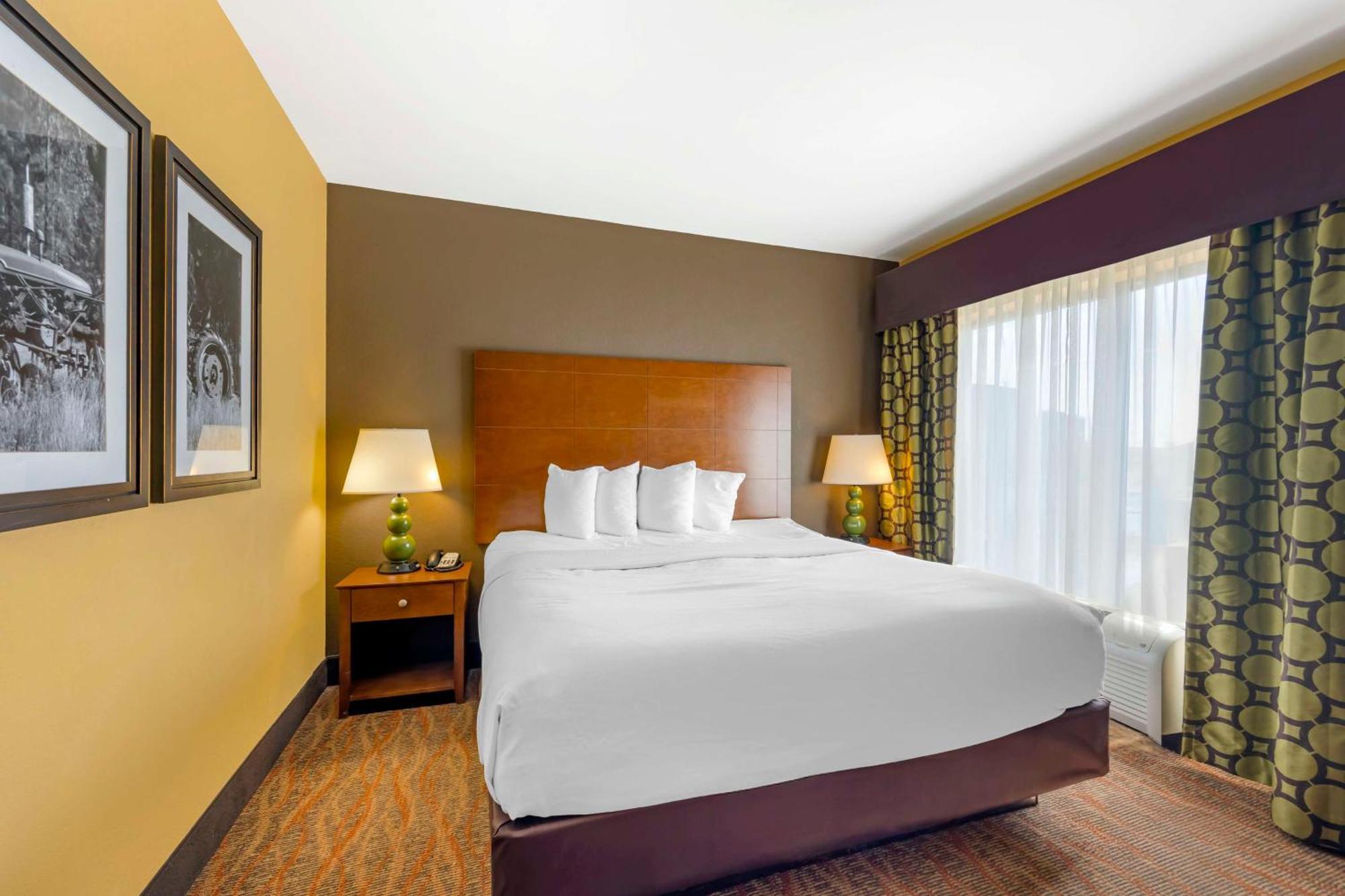 Best Western Plus Tupelo Inn&Suites Exterior foto